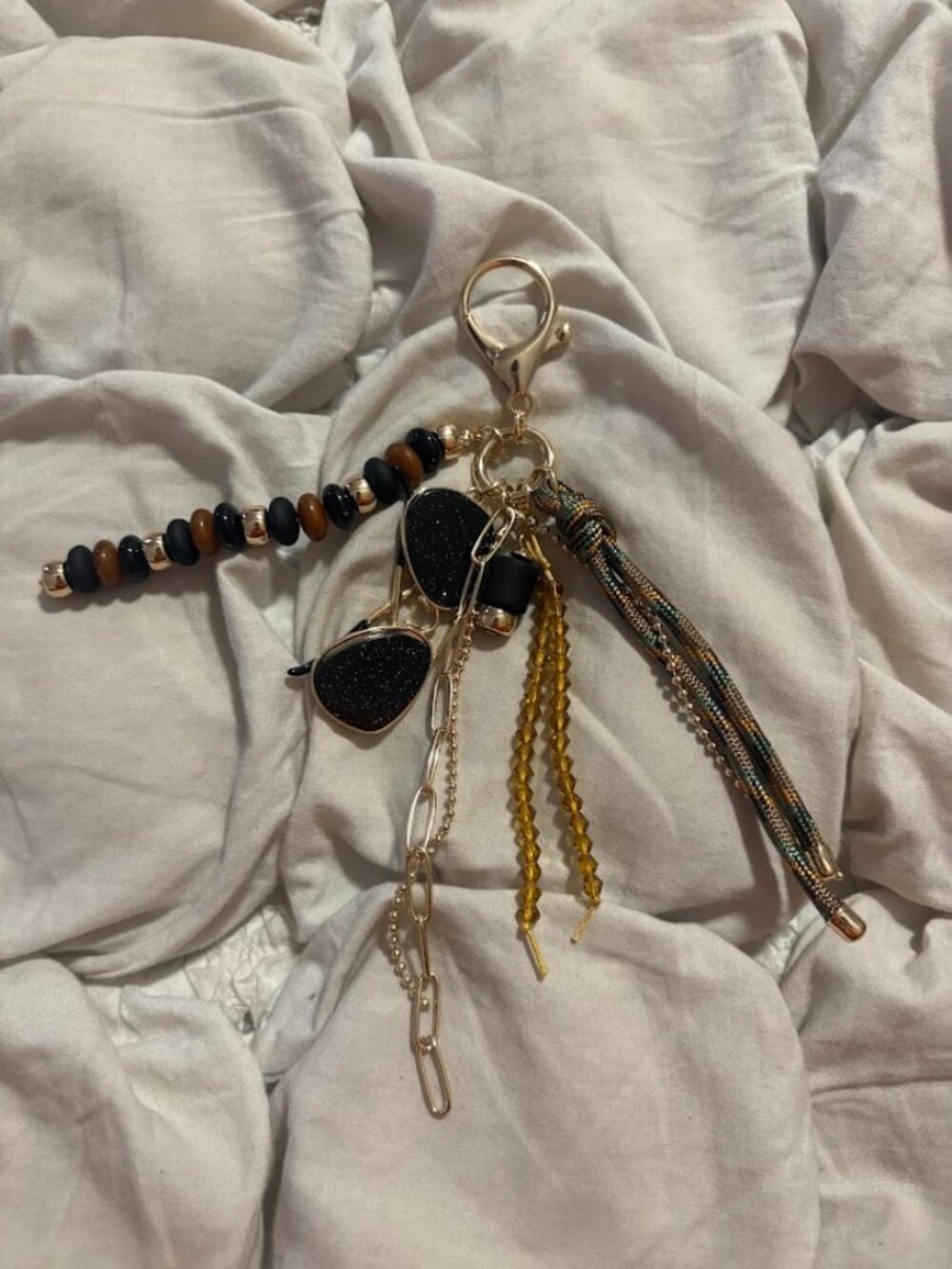 Free People Indie Sleaze Sunglasses & Bead Bag Charm 😎✨